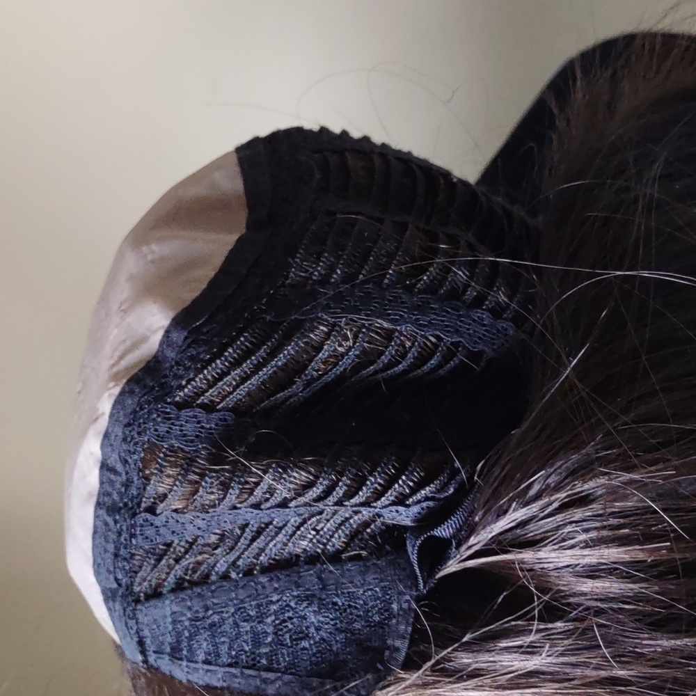 Modacrylic full wig - Picture 2 of 3